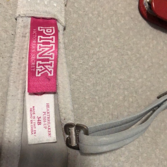 Victoria Secret Bra 34B - Picture 3 of 3